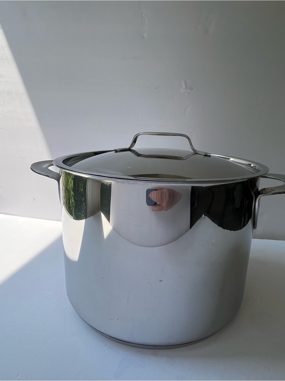 Dansk Master Series 18/10 Stainless Steel Stock -Pot/Lid 10" Dm  X 7  1/4" H 9 Q